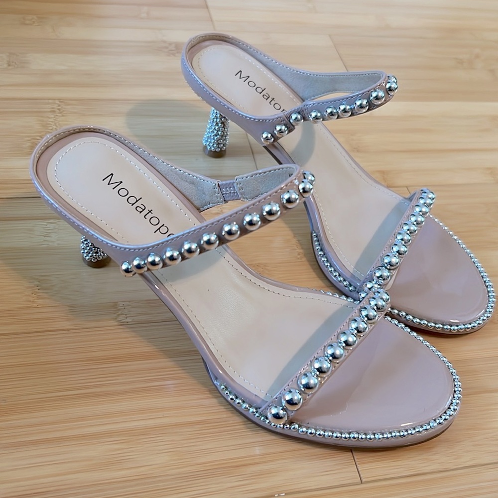 Open comfort sandles